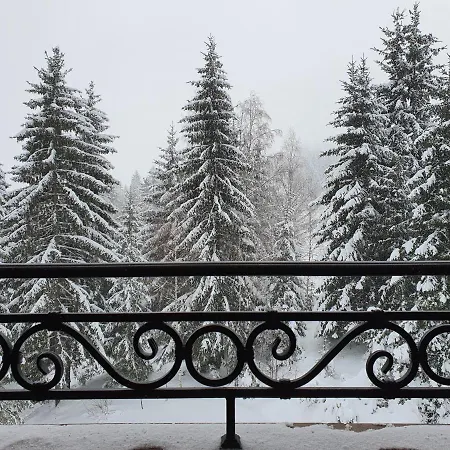 Apartment Neda Zlatar *