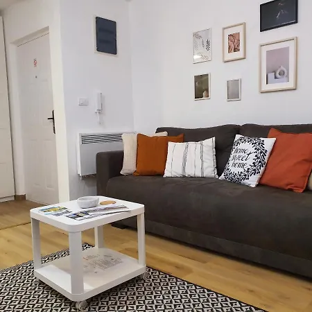 Neda Zlatar Nova Varos