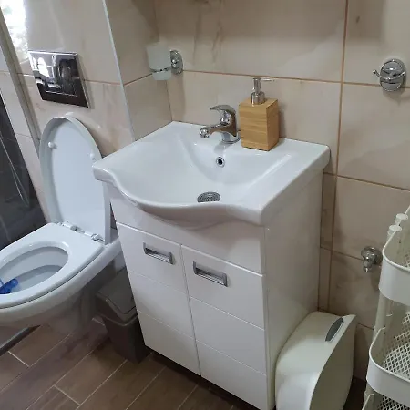 Neda Zlatar Apartment Nova Varos